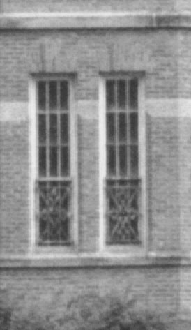 ridges ctr glass.jpg (23834 bytes)